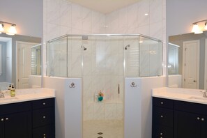 Combined shower/tub