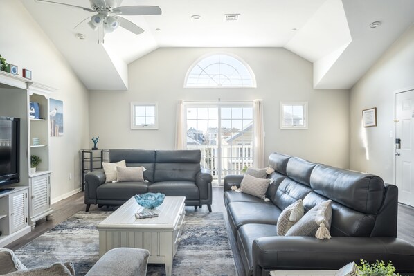 Smart TV, reproductor de DVD y videoteca 