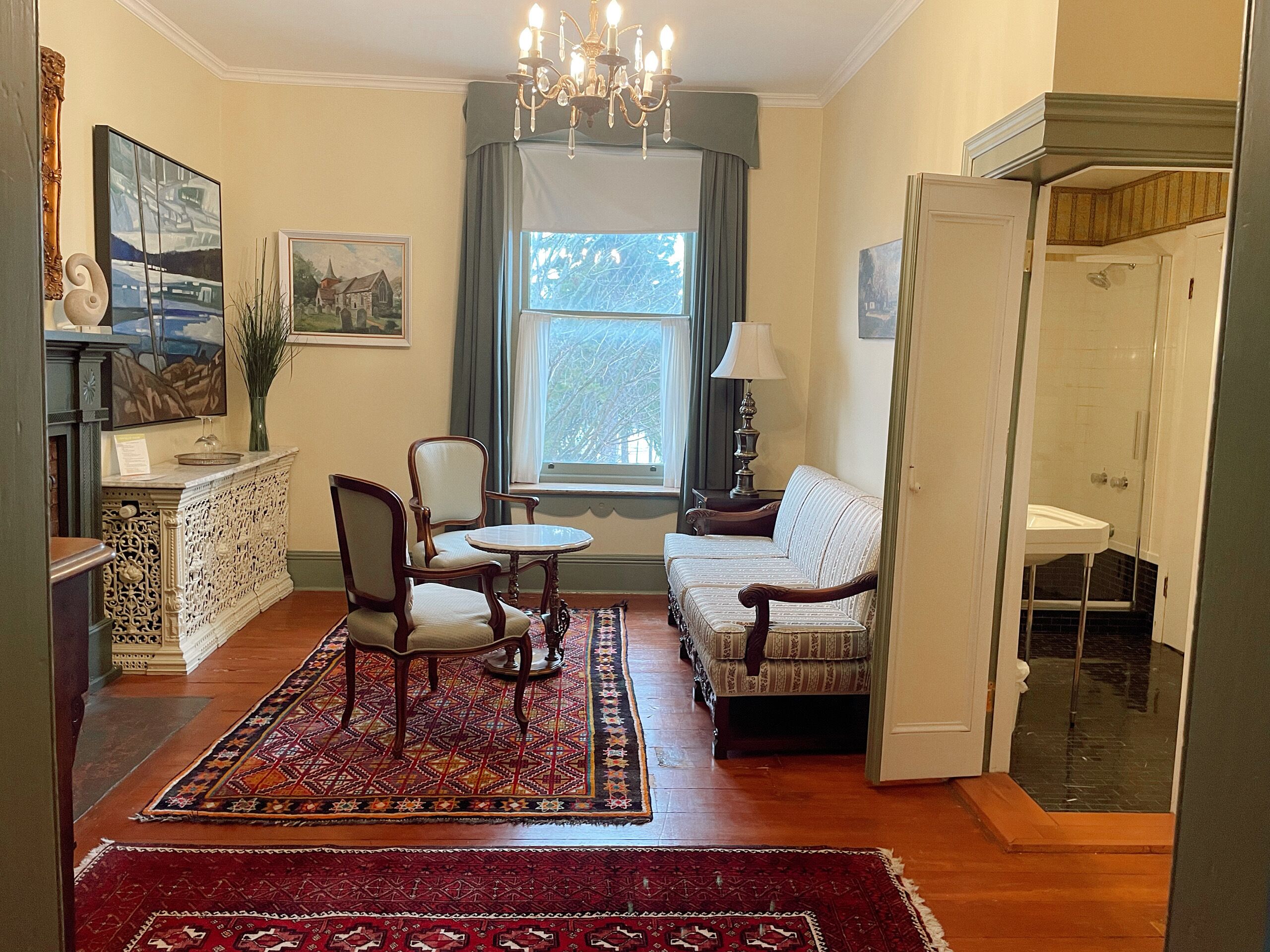 Superior Room | Laptop workspace, iron/ironing board, WiFi, bed sheets