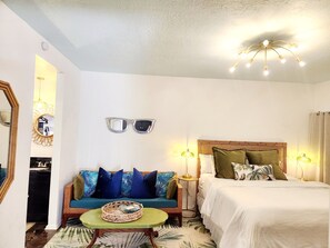 3 bedrooms, in-room safe, iron/ironing board, free WiFi