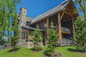 Studio (4 Bedrooms) | Exterior