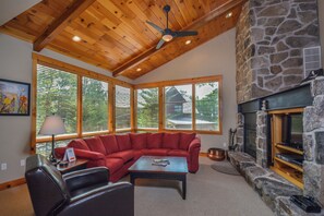 Studio (4 Bedrooms) | Majoituspaikan mukavuudet