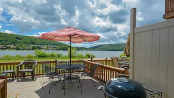Studio (4 Bedrooms) | Outdoor dining