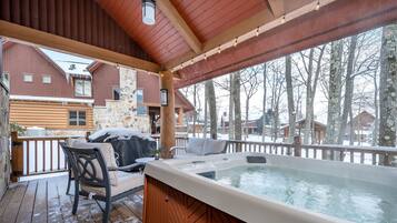 Rumah, Beberapa Tempat Tidur, hot tub | Halaman properti