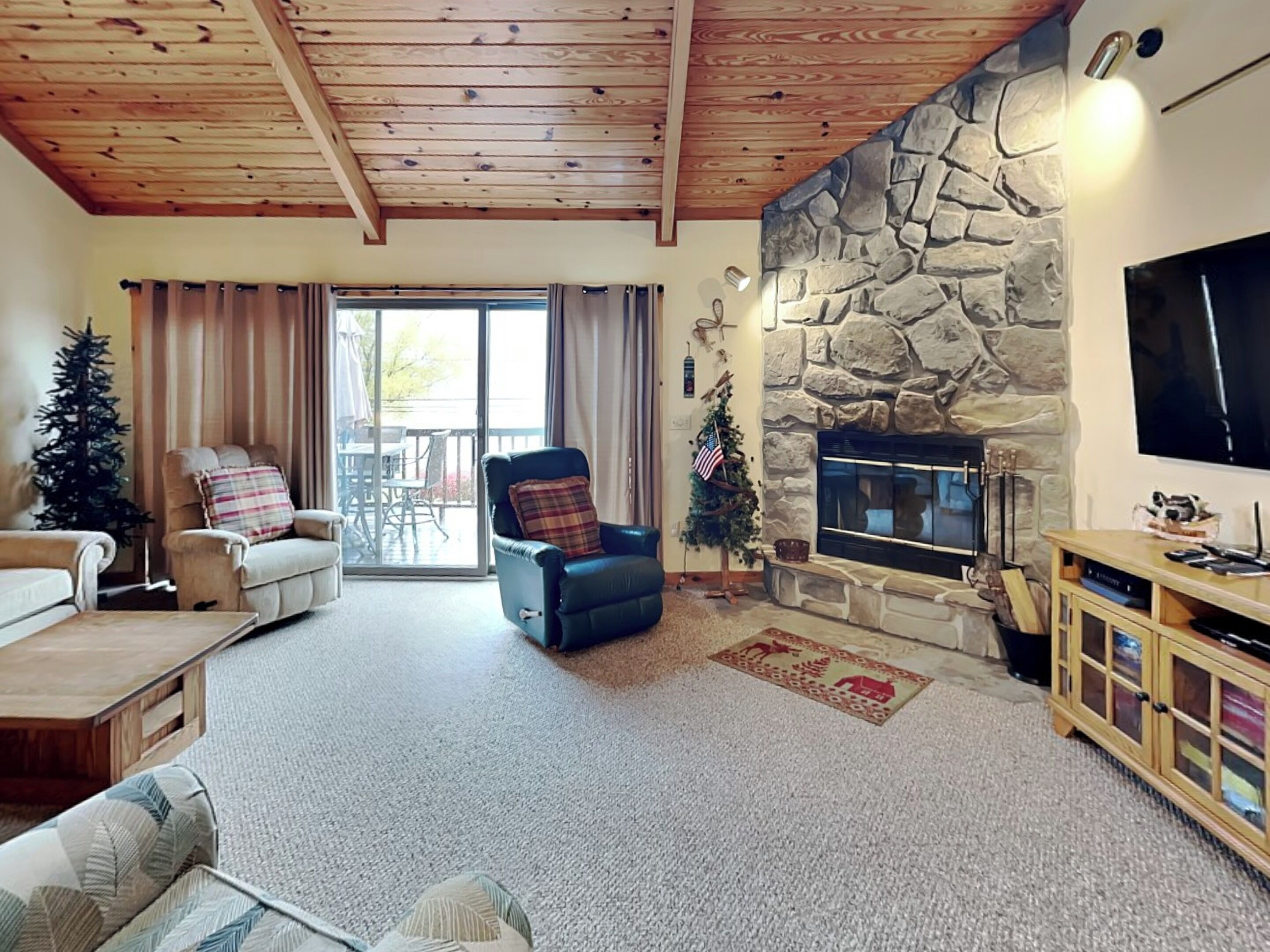 House (3 Bedrooms) | Property amenity