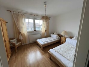 2 bedrooms, free WiFi, bed sheets