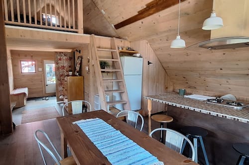 Comfort Cabin | Living area