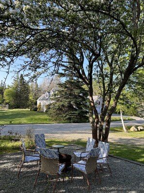 Terrace/patio - Captain Wid's- 4 bedroom home on the quietside of Mount Desert Island (Bass Harbor)