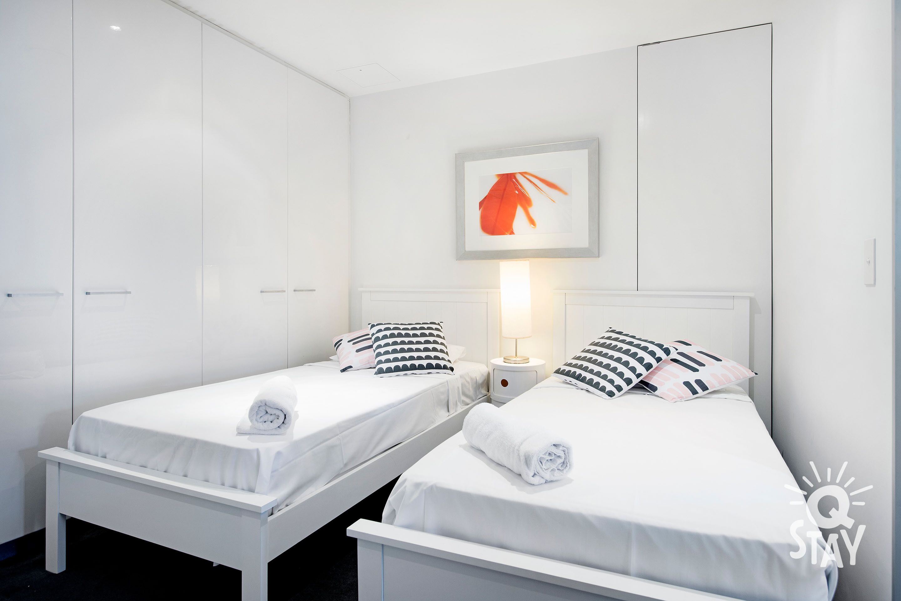 Circle on Cavill – 1 Bed Unit Ocean View — Q Stay — image 18