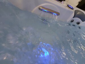 Shower, hair dryer, towels, soap - Accommodation with private spa and sauna (Barlin)