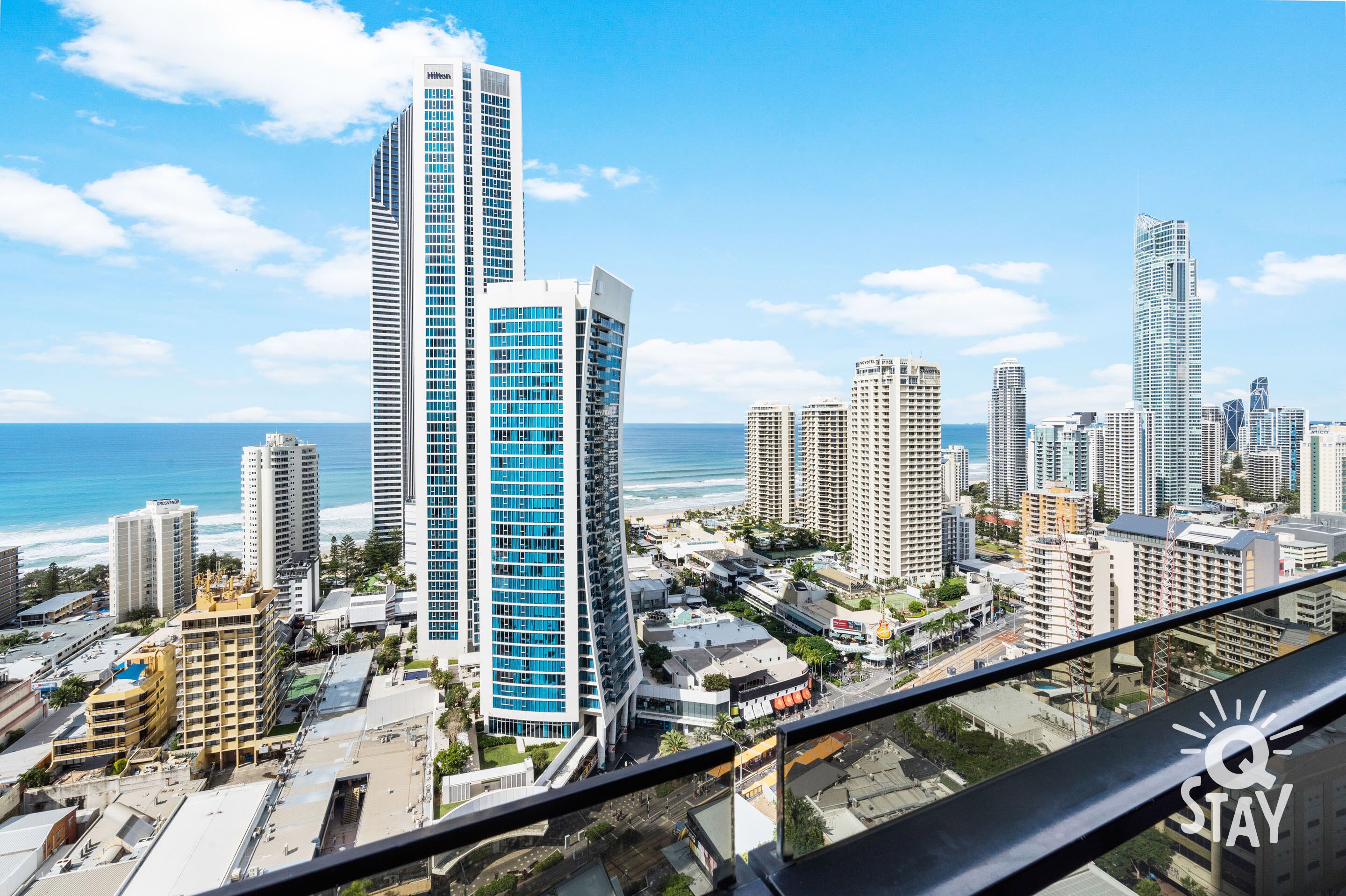 ♦️ Circle on Cavill – 2 Bedroom Ocean and City View Apartment — Q Stay