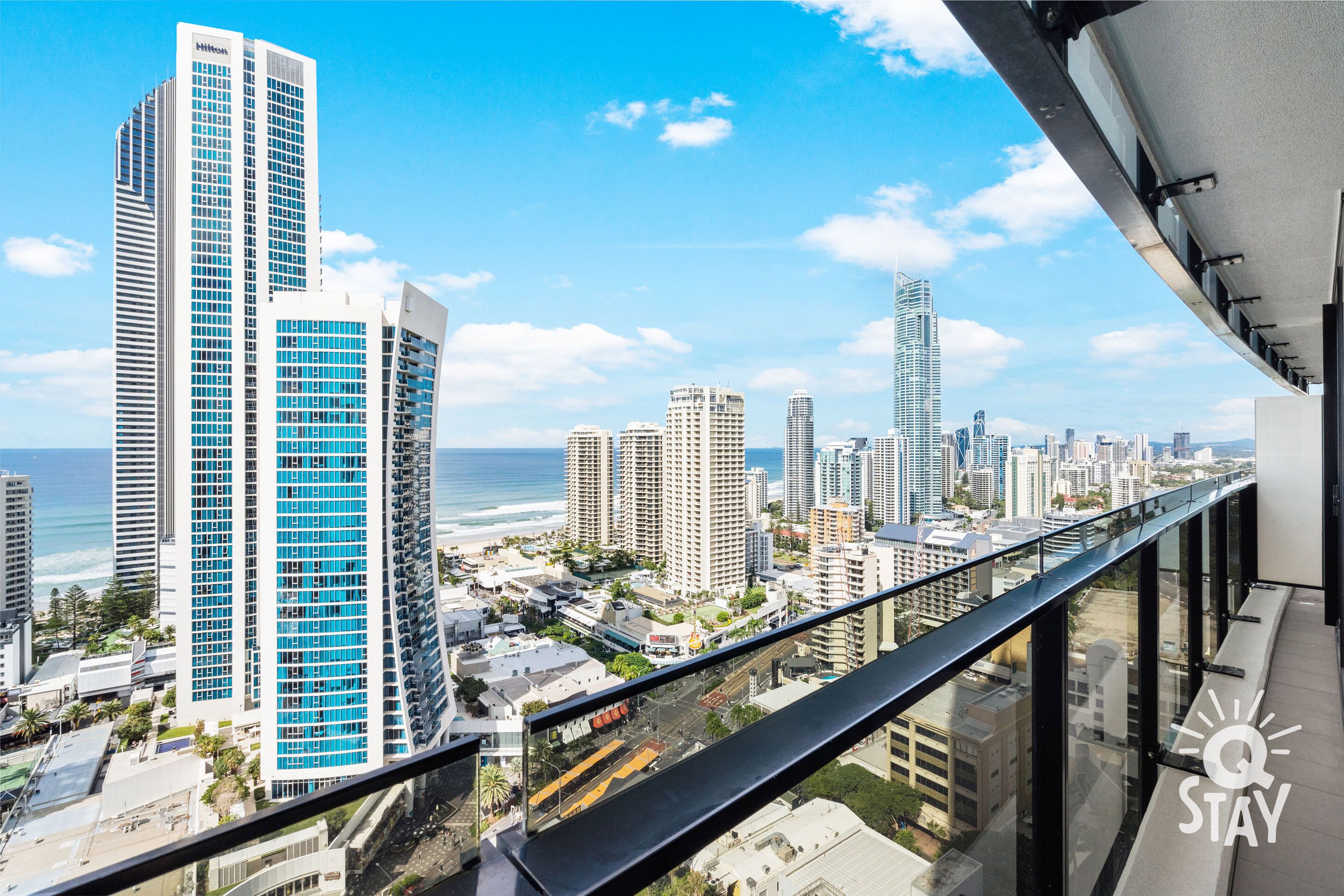 ♦️ Circle on Cavill – 2 Bedroom Ocean and City View Apartment — Q Stay