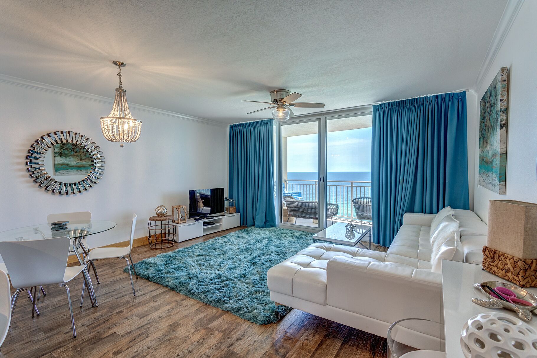 1 Bedroom Plus Bunk in Emerald Beach Resort - Newly remodeled, Amazing Views!