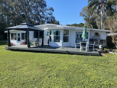 Waterfront Cottage with Private Boat Dock Close to Historic Downtown