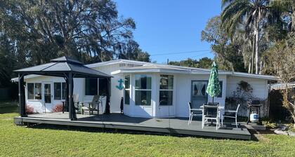 Waterfront Cottage with Private Boat Dock Close to Historic Downtown