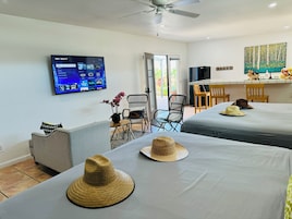 Deluxe Room, 1 Bedroom, Kitchen, Corner | Individually furnished, free WiFi, bed sheets