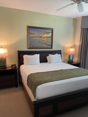 2 bedrooms, WiFi - Lely Resort 7965 Mahogony Rn Lane # 325- 2 Bedroom Golf Course View (Naples)
