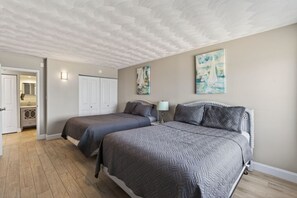 1 bedroom, free WiFi, bed sheets - Relaxing Oceanfront Balcony Condo w/2 Queen Beds (Virginia Beach)