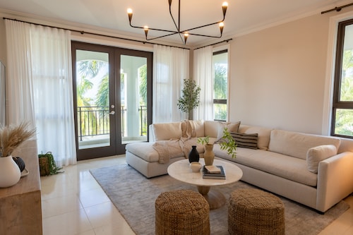 The Country Club Residences at Grand Reserve