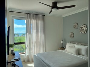 Loftsleilighet – premier | Tempur-Pedic-senger, individuelt dekorert og individuelt innredet