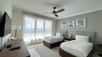 Penthouse ejecutivo, 3 habitaciones, vista al océano | 3 habitaciones, camas Tempur-Pedic y decoración personalizada