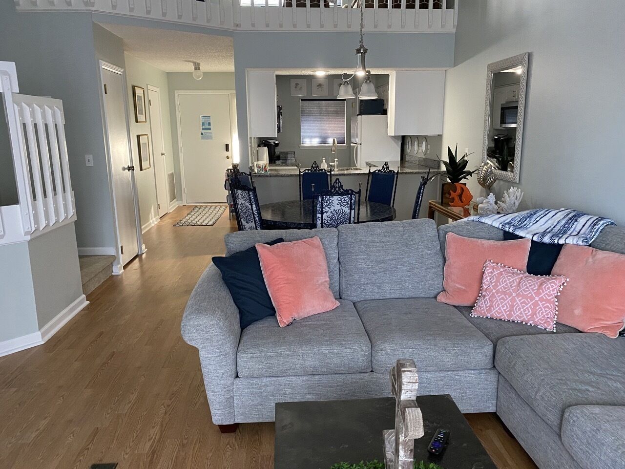 WOW! Spacious Townhome - prestigious gated community w/ Golf, Pool & Lake Access