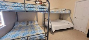 Condo, Multiple Beds, Pool Access, Pool View | 2 bedrooms, free WiFi