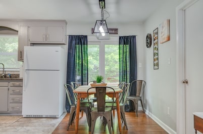 3BR Hampton Home, Central to HU, and Colosseum!