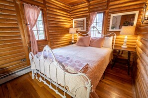 4 habitaciones, tabla de planchar con plancha y cuna de viaje 