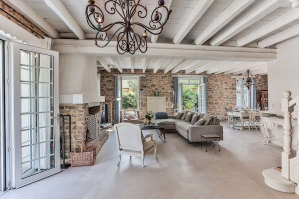 Fernseher, Arbeitsbereiche