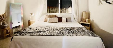 2 Schlafzimmer, BĂŒgeleisen/BĂŒgelbrett, kostenloses WLAN, BettwĂ€sche