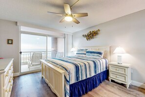 2 bedrooms, iron/ironing board, internet, bed sheets