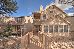 Exterior - Deer View Summary:<br>De (Ruidoso)