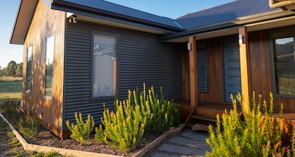 AROONA FLATS - Modern Home On Acerage With Private River Frontage