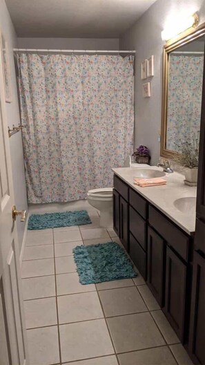 Bathtub