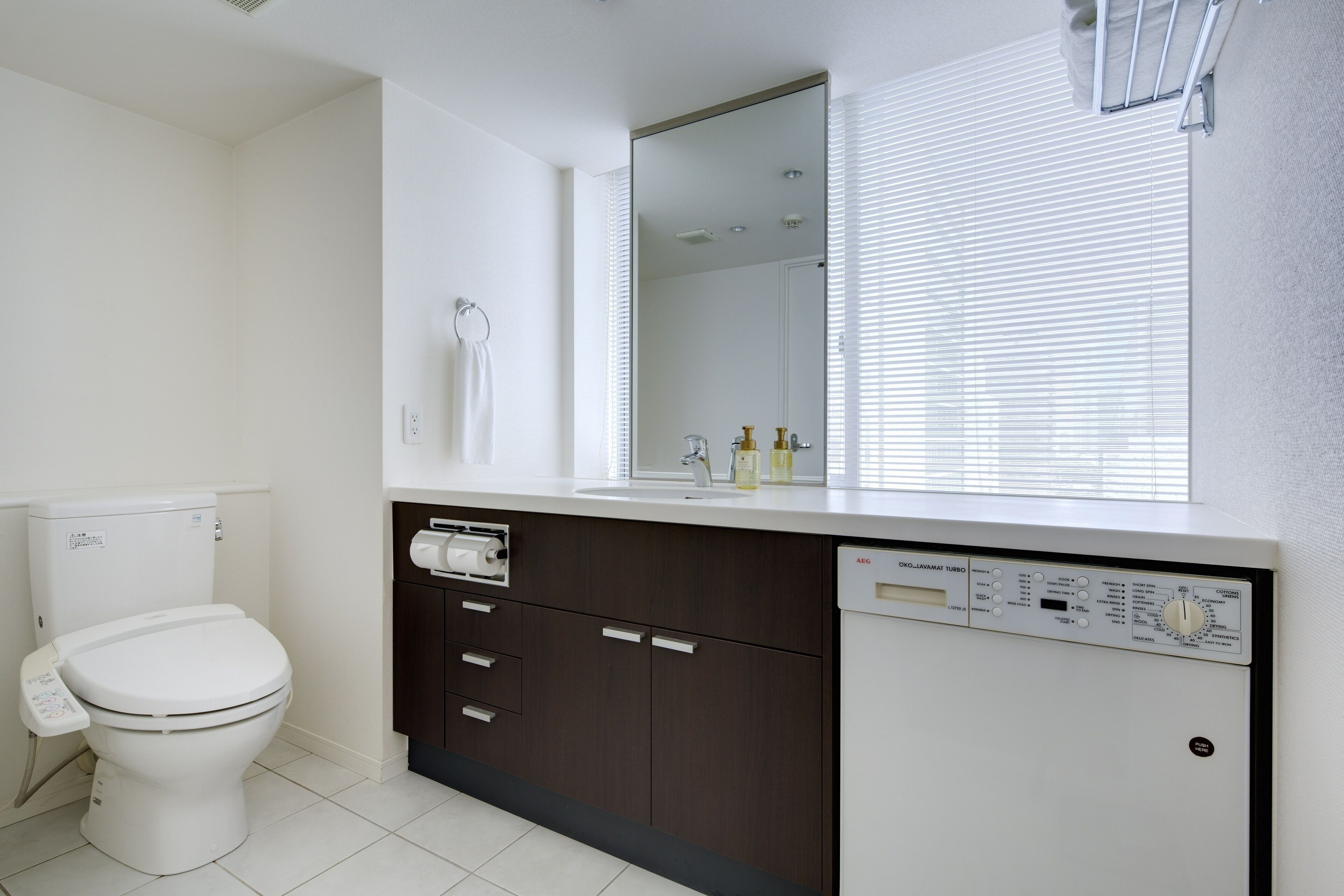 Executive Double Room | In-room safe, desk, laptop workspace, blackout drapes