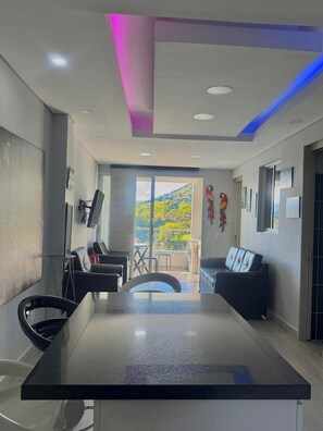 Interior - Apartamento con Vista al Lago en Guatapé Ubicación Perfecta y Vistas Únicas (guatape)