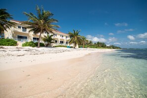 Am Strand, Liegestühle, Strandtücher