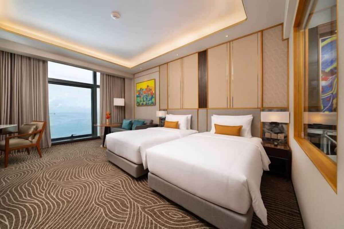1 bedroom, premium bedding, free WiFi, bed sheets