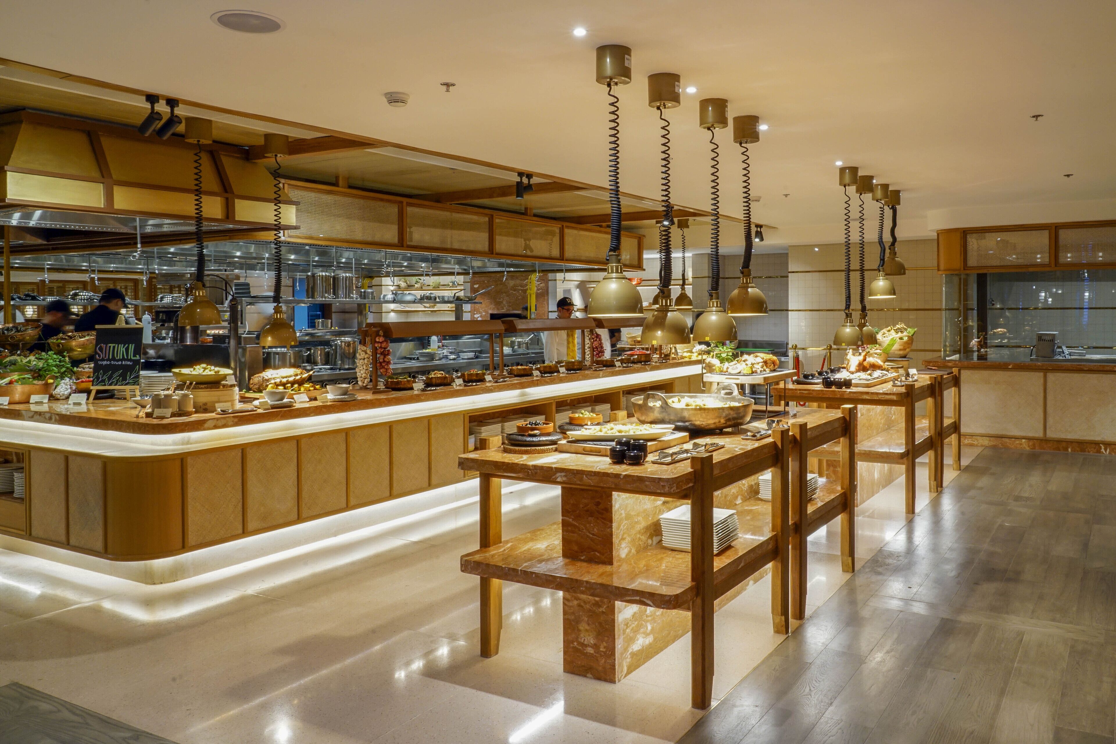 Desayuno buffet (PHP 1350 por persona) 