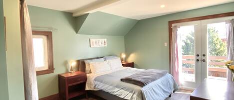 2 slaapkamers, een strijkplank/strijkijzer, gratis wifi, beddengoed