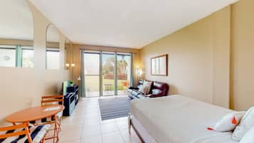 Bügeleisen/Bügelbrett, Internetzugang, Bettwäsche