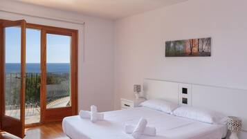 7 makuuhuonetta, silitysrauta/-lauta, internet, vuodevaatteet