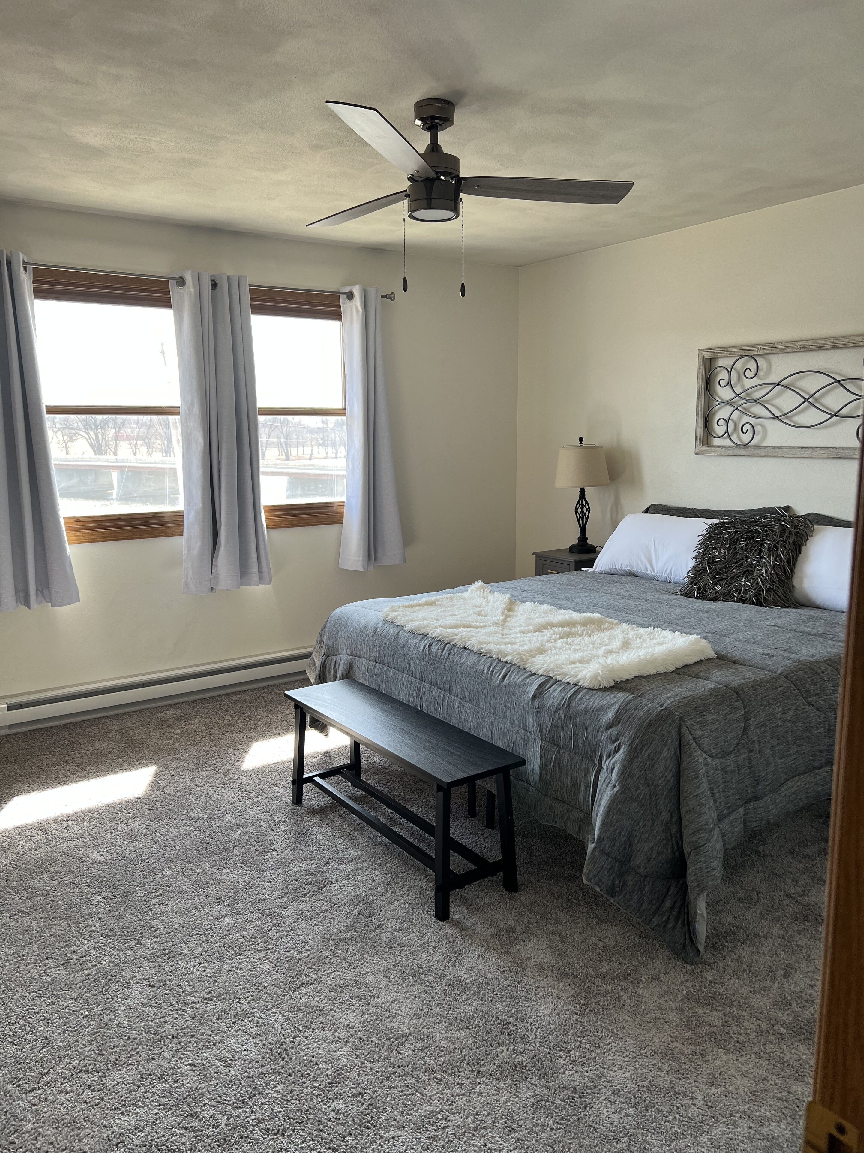 2 habitaciones, cuna de viaje, wifi gratis y ropa de cama 