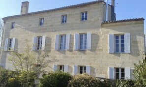 Fachada del alojamiento