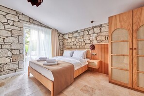 Egyptian cotton sheets, premium bedding, Select Comfort beds - Cynara Hotel Hacimemis (Cesme)