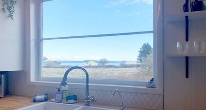 Remodeled Historic Farmhouse with Bay View, Near Town.