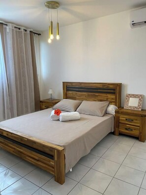 3 Schlafzimmer, Bügeleisen/Bügelbrett, kostenloses WLAN, Bettwäsche