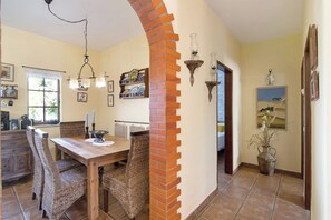 Dining - Holiday Home 'Casa Rústica' with Pool & Wi-Fi (Silves)