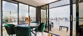 Beautiful houseboat in Marina of Volendam